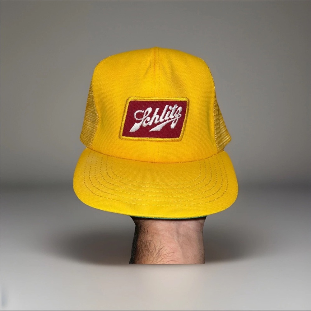 Vintage 70's Schlitz Beer Dallas Cap Mens Sz S-M Yellow Trucker Hat Snap Back